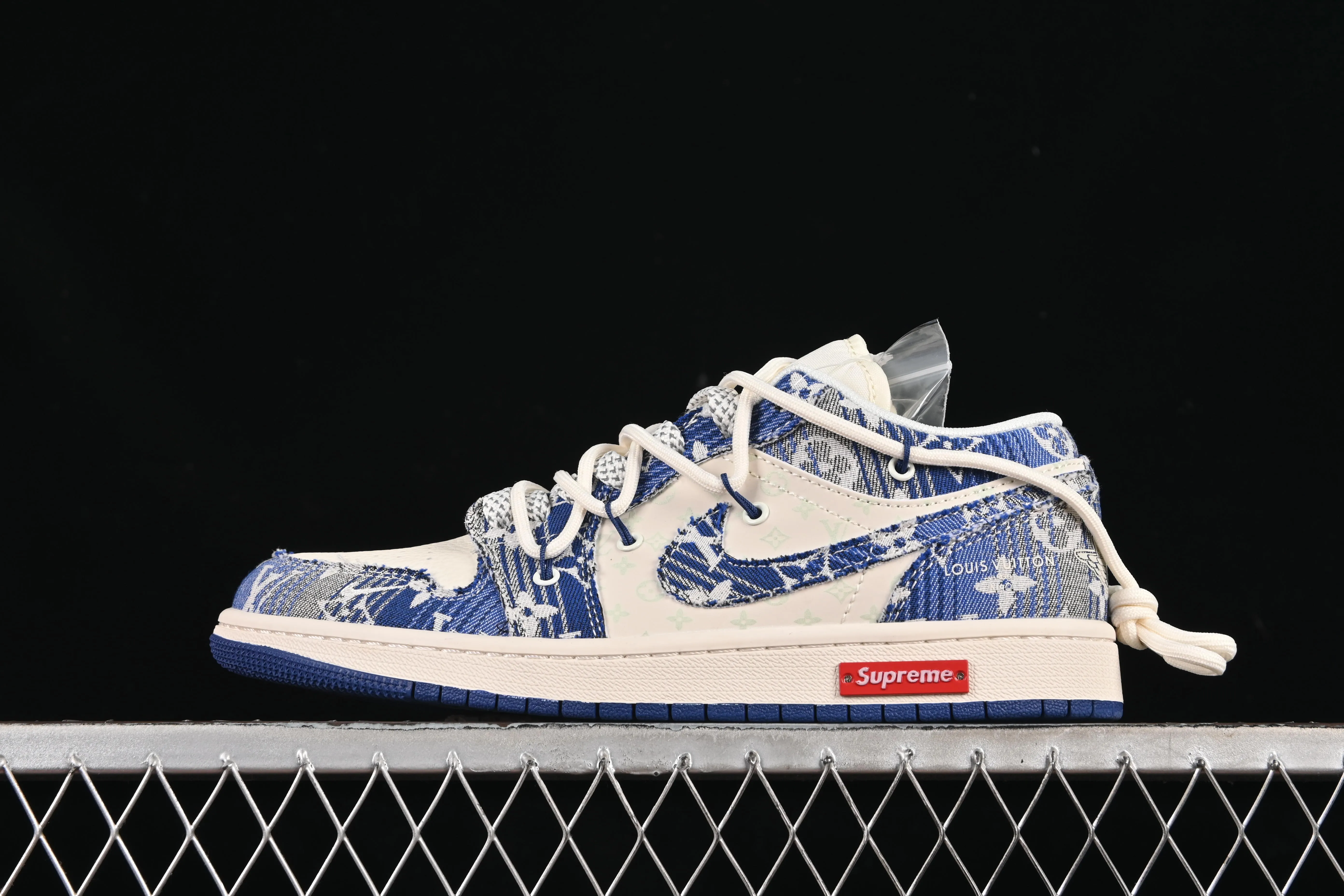 All categories Air Jordan Jordan series basketball shoes Air Jordan 1 Low high-end customized low-top sneakers Air Jordan 1 Low AJ1 Joe 1 LV joint blue floral drawstring high-end customized low-top retro basketball shoes YX5066-373